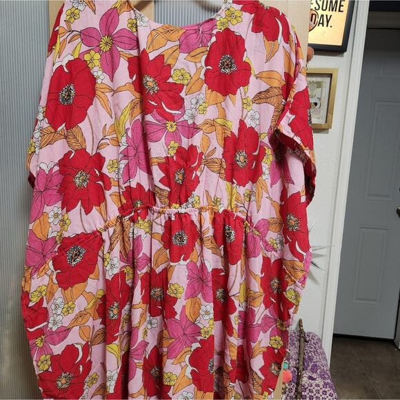 NWT Floral Retro Cover-Up, Large - Picture 8 of 9